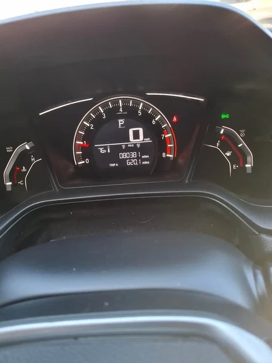 2018 Honda Civic 10th Gen - Image 9 of 12