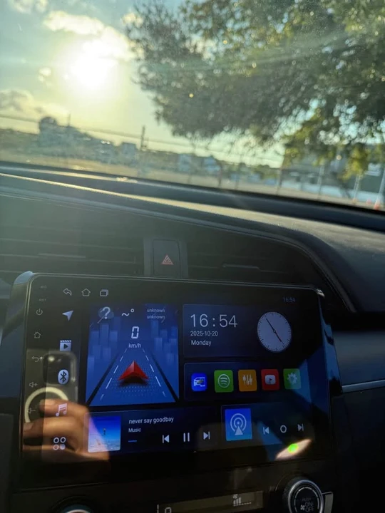 2018 Honda Civic 10th Gen - Image 13 of 14