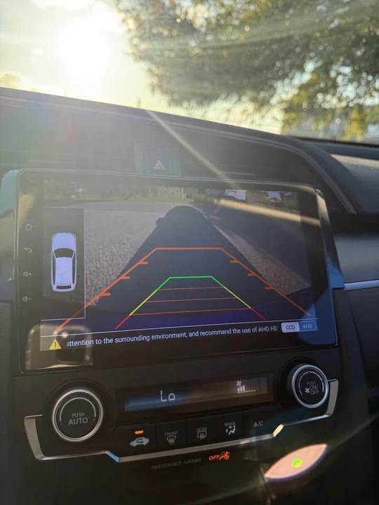 2018 Honda Civic 10th Gen - Image 11 of 14