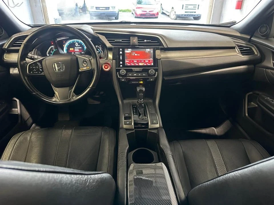 2018 Honda Civic 10th Gen - Image 14 of 16