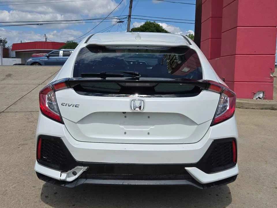 2018 Honda Civic 10th Gen - Image 5 of 7