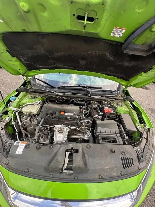 2018 Honda Civic 10th Gen - Image 12 of 13