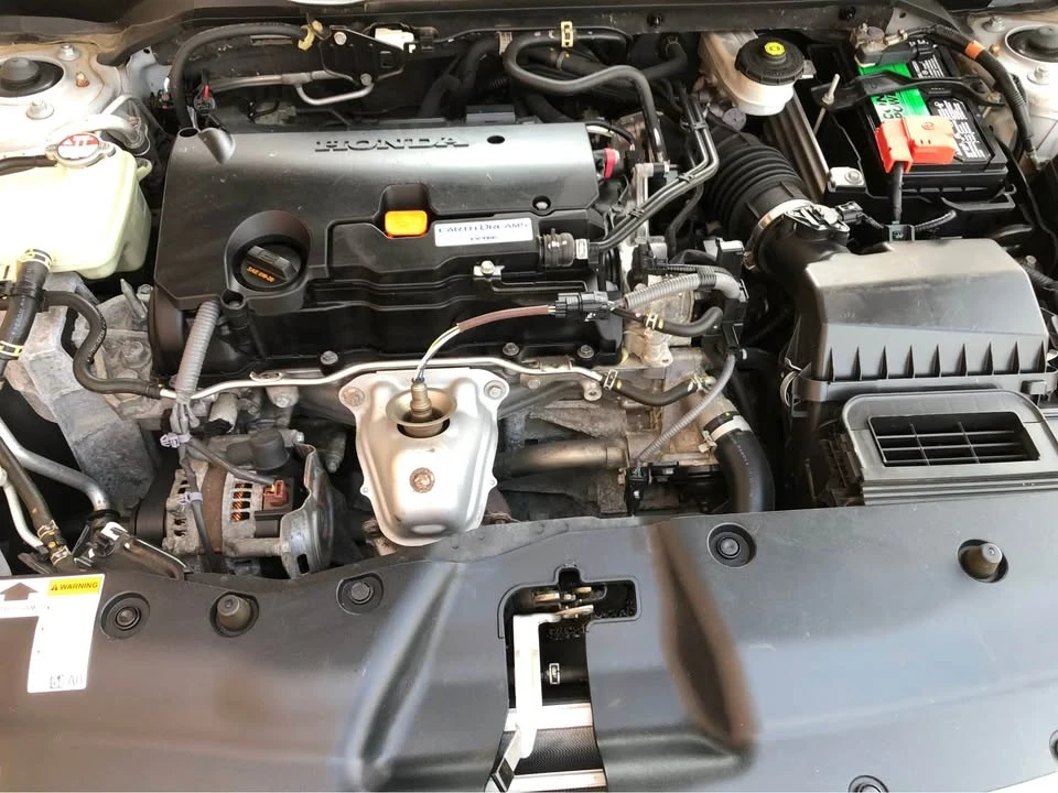 2018 Honda Civic 10th Gen - Image 13 of 17