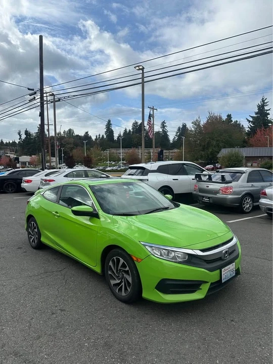 2018 Honda Civic 10th Gen - Image 7 of 13