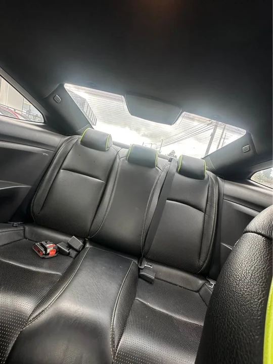 2018 Honda Civic 10th Gen - Image 10 of 13