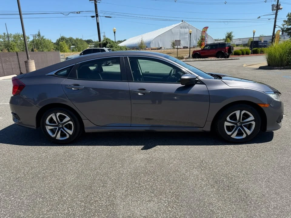 2018 Honda Civic 10th Gen - Image 4 of 20