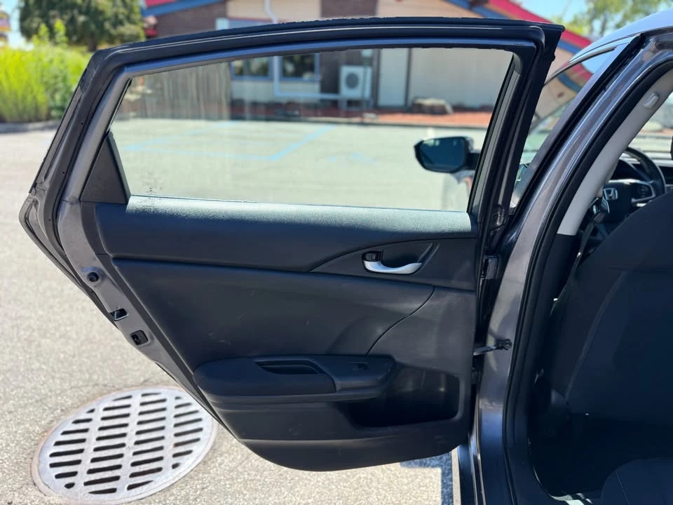 2018 Honda Civic 10th Gen - Image 10 of 20