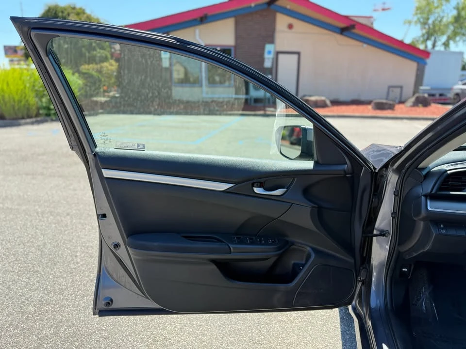 2018 Honda Civic 10th Gen - Image 7 of 20