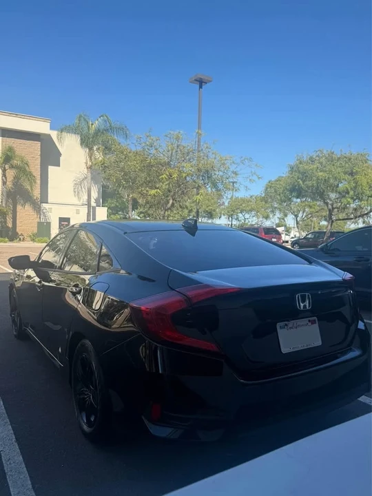 2018 Honda Civic 10th Gen - Image 3 of 7