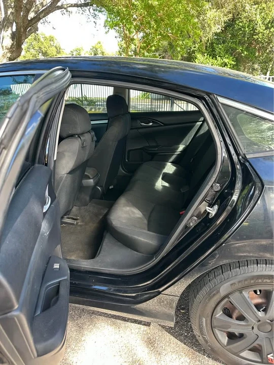 2018 Honda Civic 10th Gen - Image 8 of 8