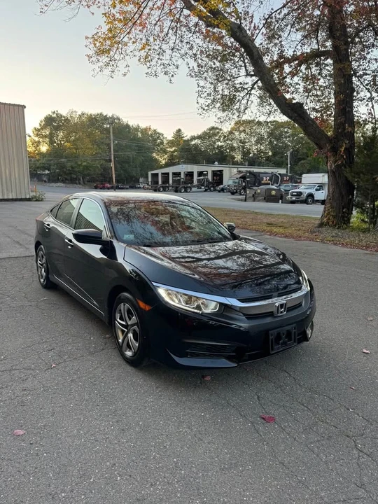 2018 Honda Civic 10th Gen - Image 2 of 18