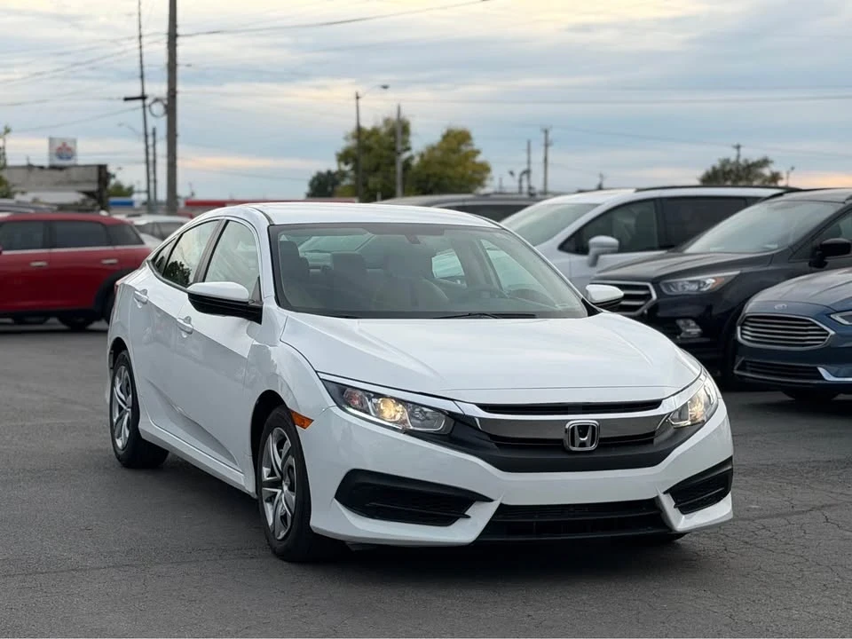 2018 Honda Civic 10th Gen - Image 3 of 20