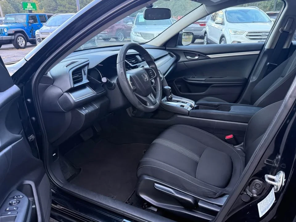 2018 Honda Civic 10th Gen - Image 6 of 9
