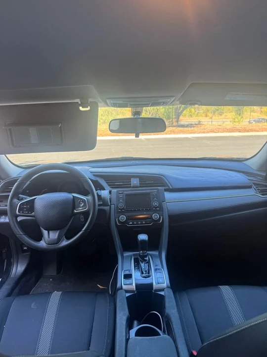 2018 Honda Civic 10th Gen - Image 16 of 16