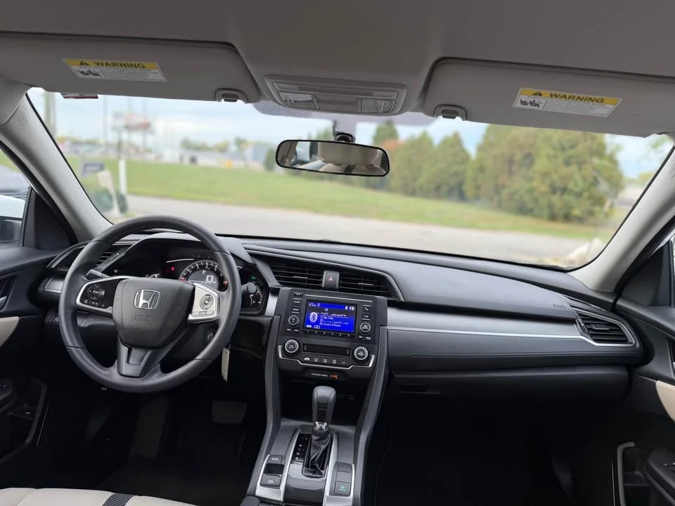 2018 Honda Civic 10th Gen - Image 17 of 20