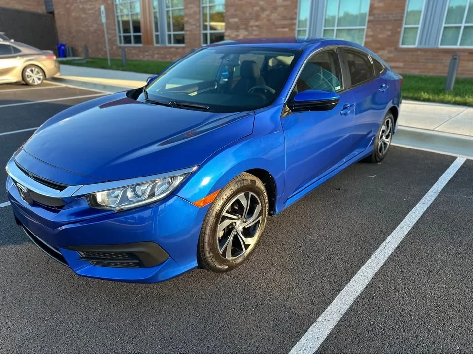 2018 Honda Civic 10th Gen - Image 17 of 17