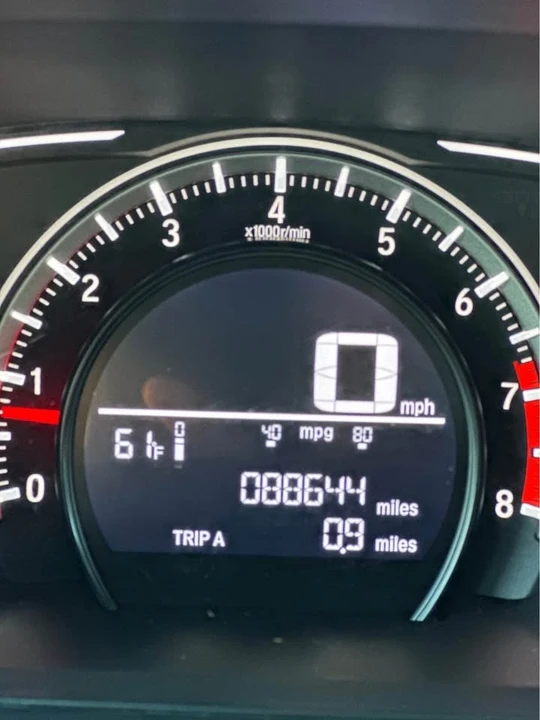 2018 Honda Civic 10th Gen - Image 14 of 17