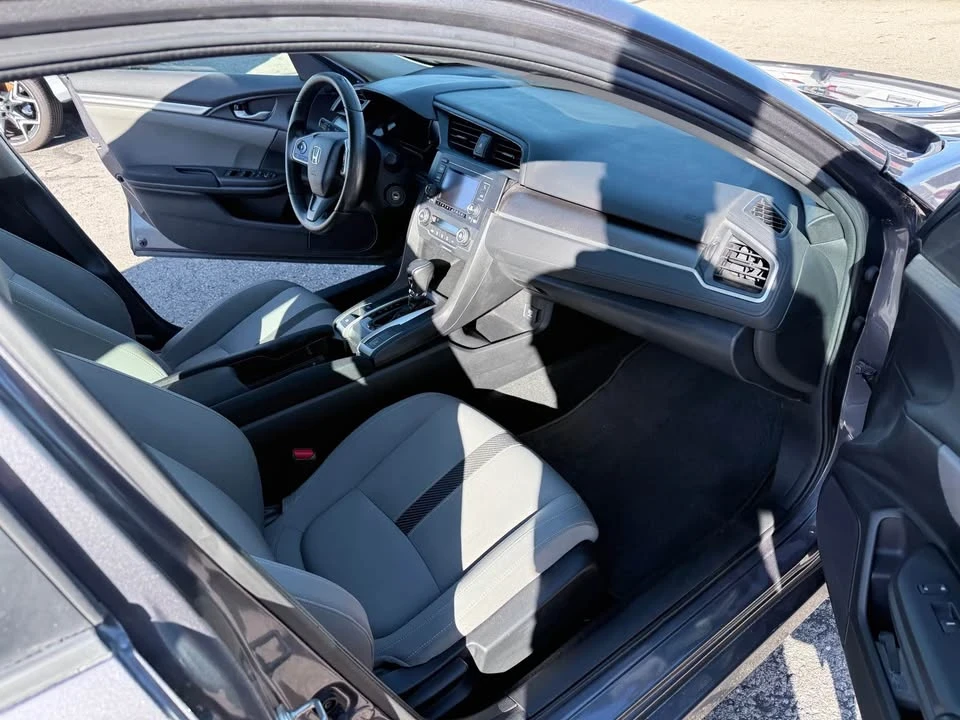 2018 Honda Civic 10th Gen - Image 12 of 15