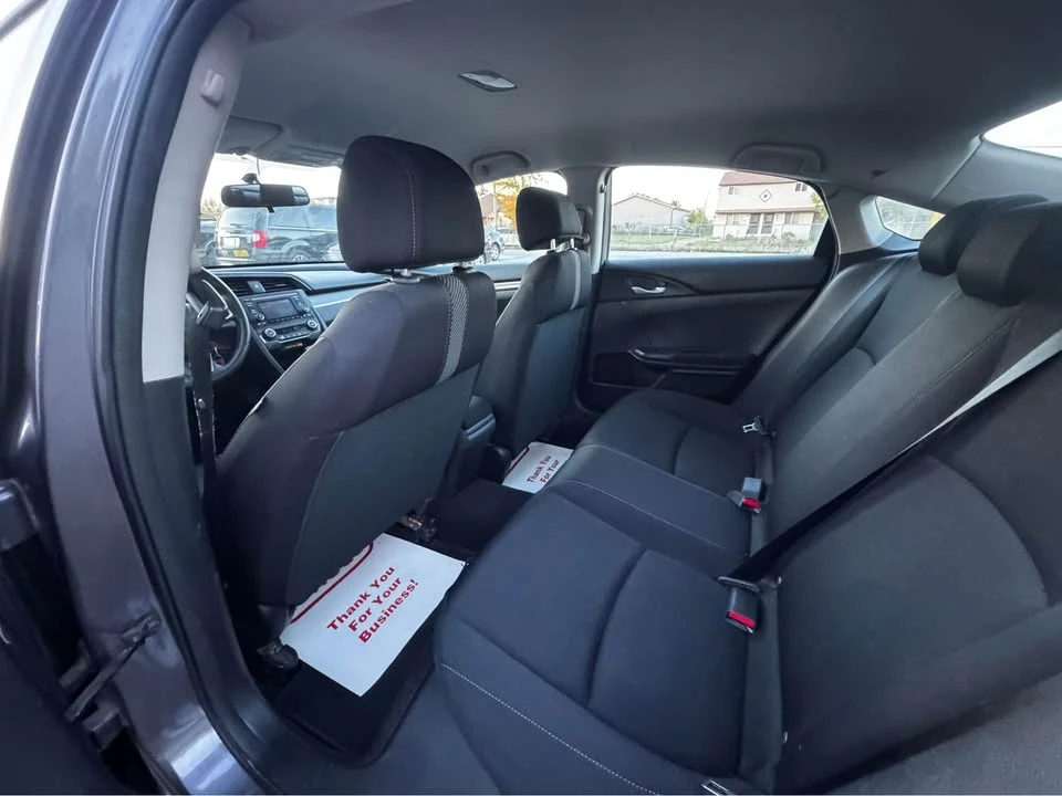2018 Honda Civic 10th Gen - Image 9 of 12