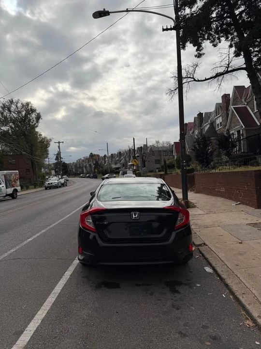 2018 Honda Civic 10th Gen - Image 7 of 13