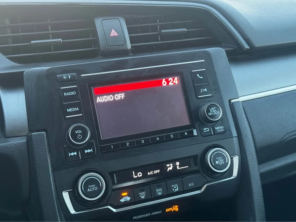 2018 Honda Civic 10th Gen - Image 12 of 12