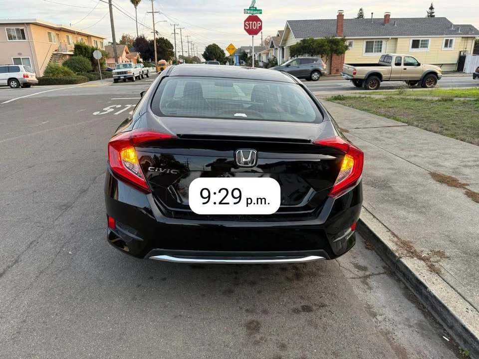 2018 Honda Civic 10th Gen - Image 3 of 5