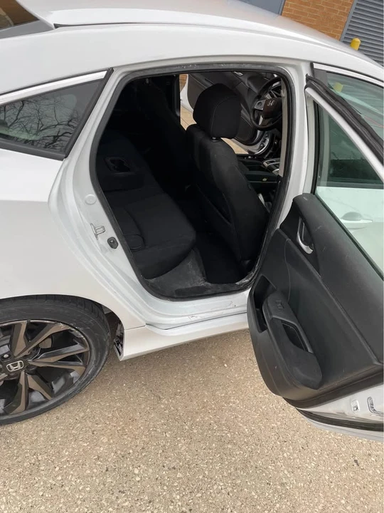 2018 Honda Civic 10th Gen - Image 7 of 10