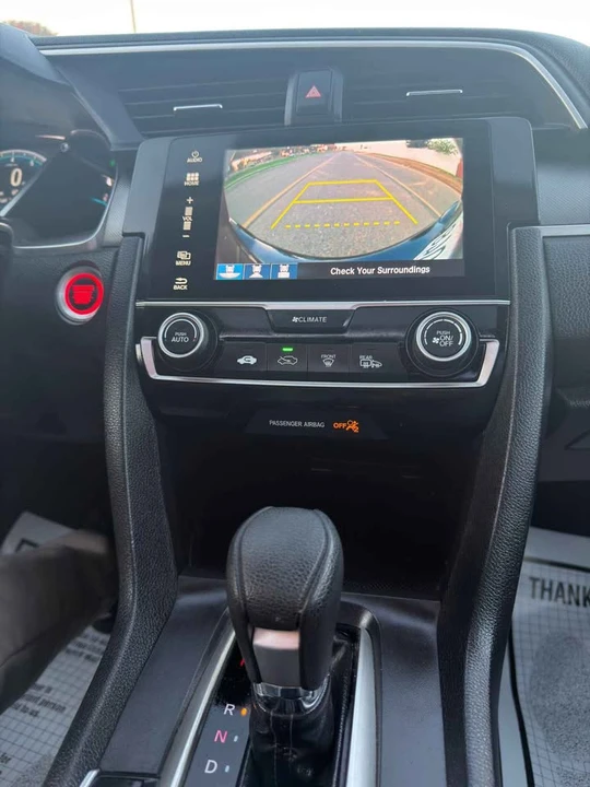 2018 Honda Civic 10th Gen - Image 5 of 14