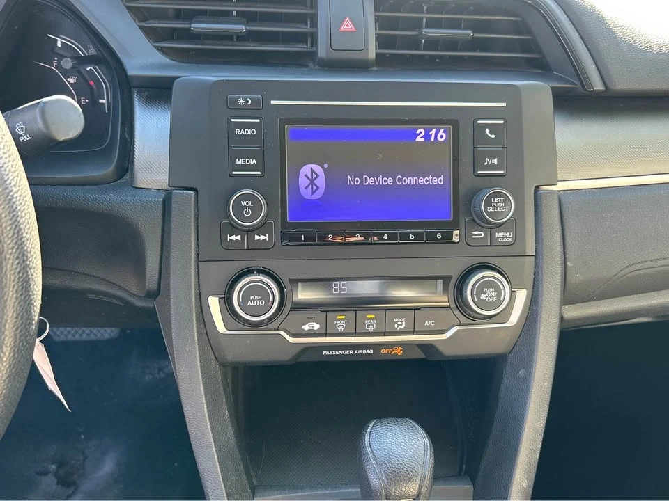 2018 Honda Civic 10th Gen - Image 14 of 18
