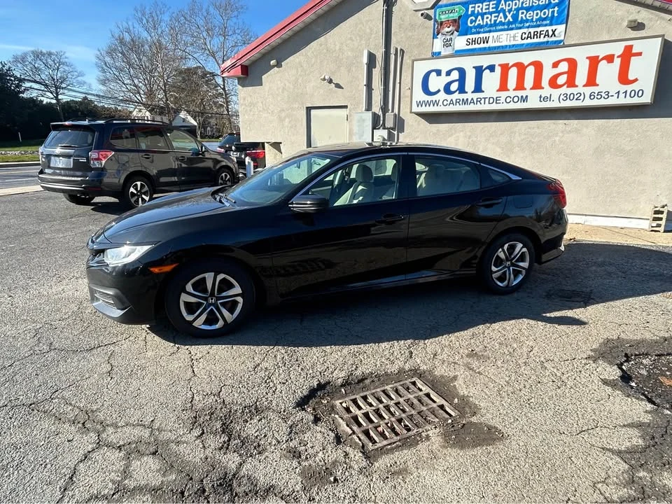 2018 Honda Civic 10th Gen - Image 3 of 18