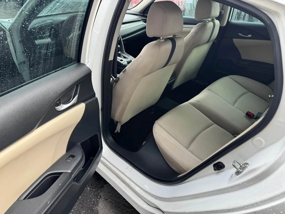 2018 Honda Civic 10th Gen - Image 9 of 10