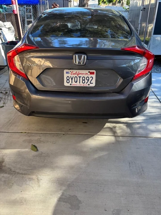 2018 Honda Civic 10th Gen - Image 4 of 7