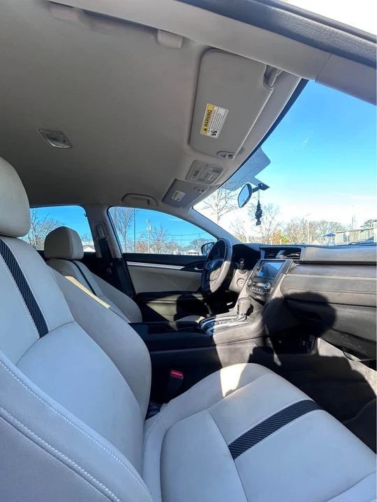 2018 Honda Civic 10th Gen - Image 3 of 7