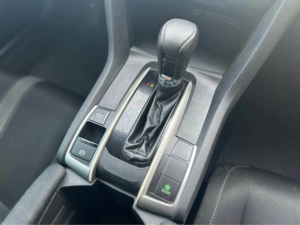 2018 Honda Civic 10th Gen - Image 17 of 20
