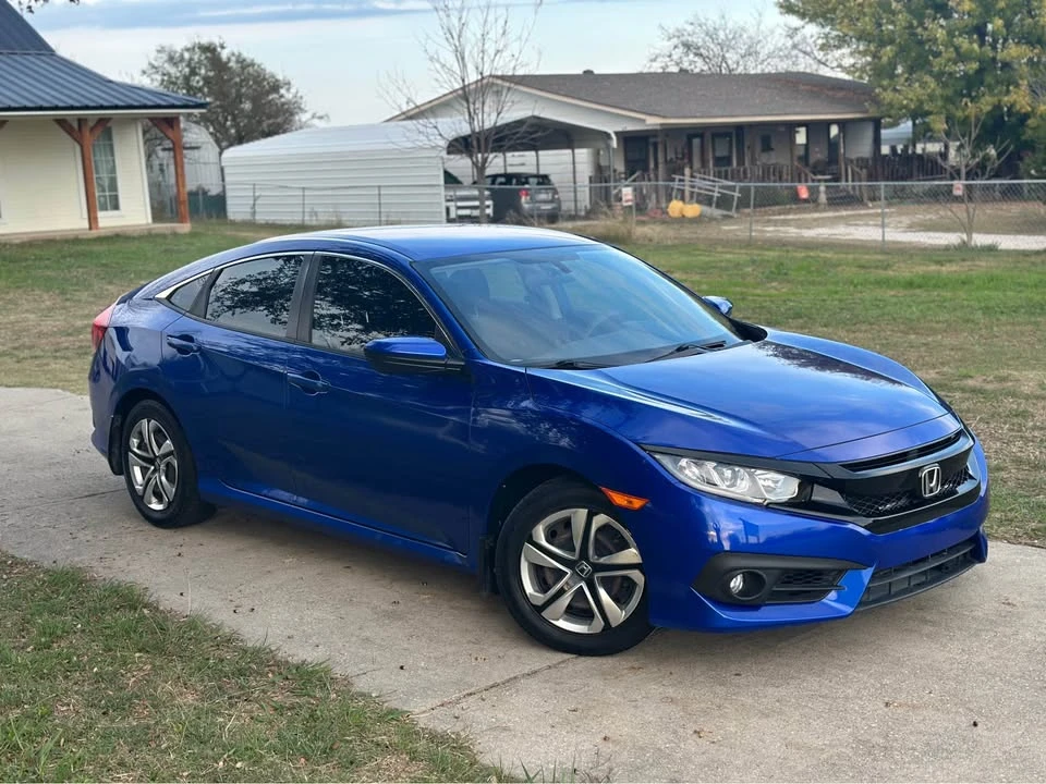 2018 Honda Civic 10th Gen - Image 7 of 20