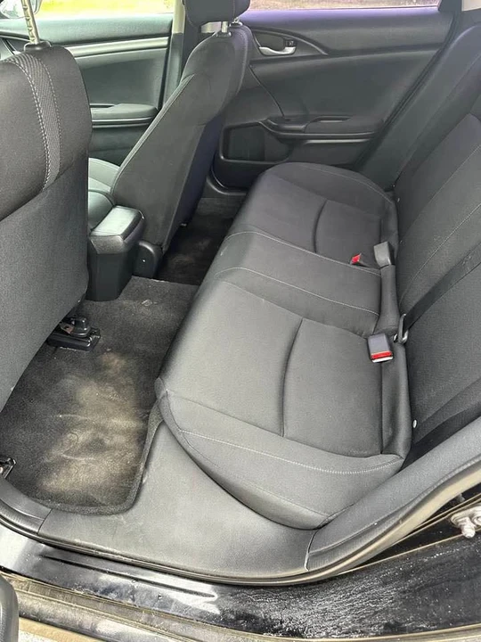 2018 Honda Civic 10th Gen - Image 5 of 10