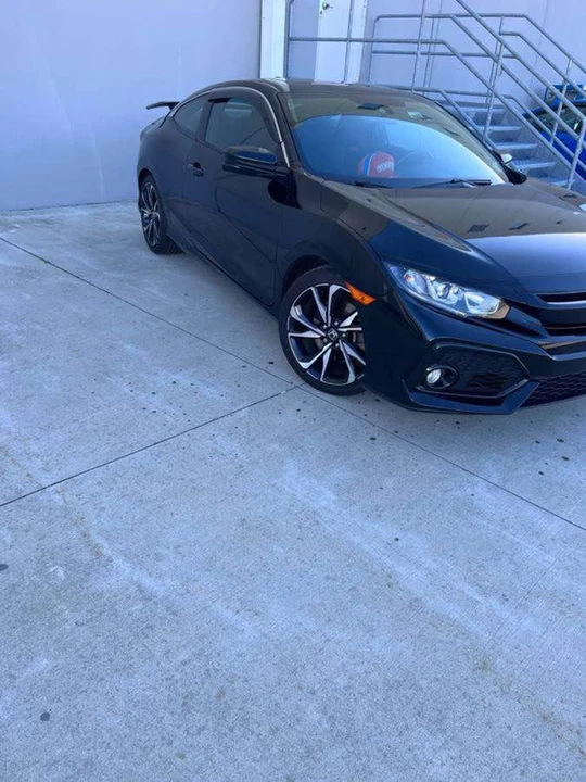 2018 Honda Civic Si 10th Gen - Image 3 of 19