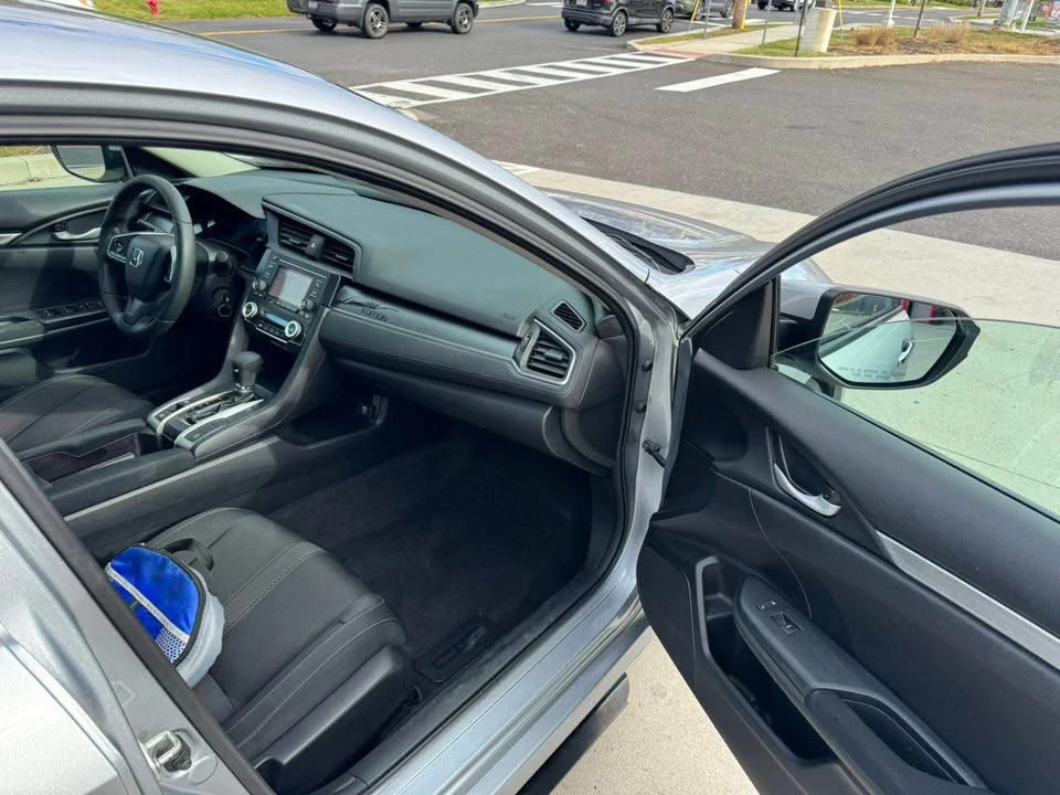 2018 Honda Civic 10th Gen - Image 13 of 14