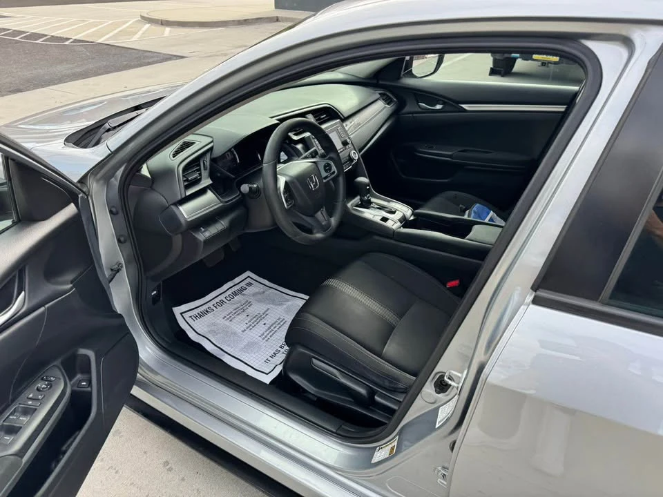 2018 Honda Civic 10th Gen - Image 7 of 14