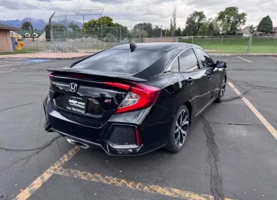 2018 Honda Civic Si 10th Gen - Image 6 of 14