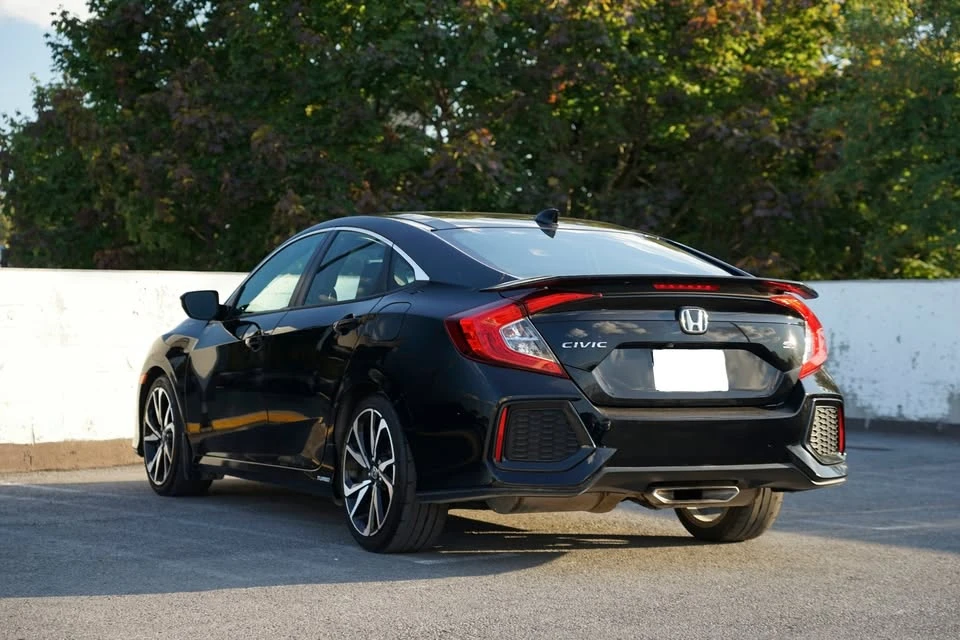 2018 Honda Civic Si 10th Gen - Image 5 of 15