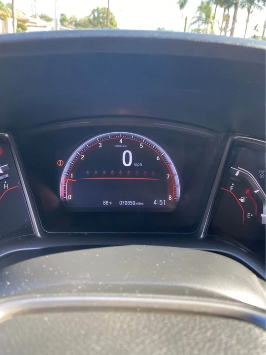 2018 Honda Civic Si 10th Gen - Image 10 of 14