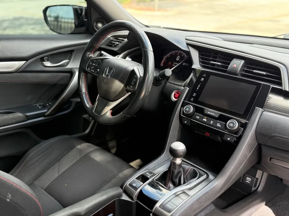2018 Honda Civic Si 10th Gen - Image 5 of 9
