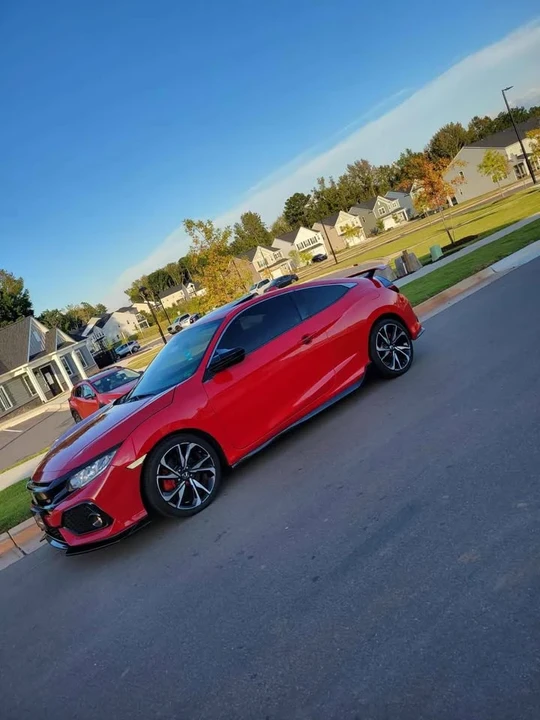 2018 Honda Civic Si 10th Gen - Image 4 of 13