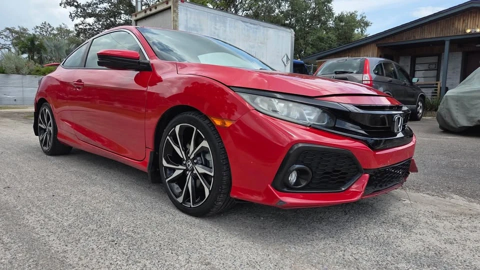 2018 Honda Civic Si 10th Gen - Image 3 of 10