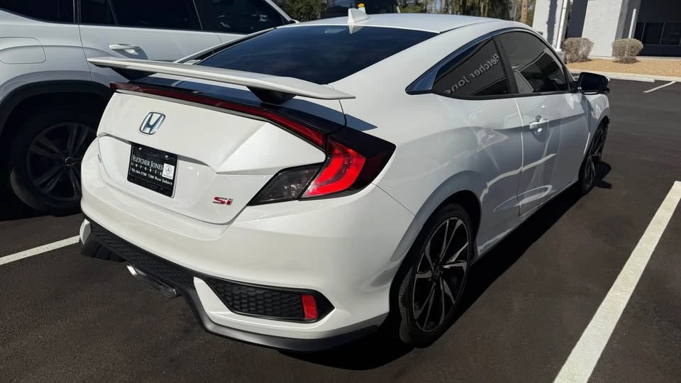 2018 Honda Civic Si 10th Gen - Image 5 of 5