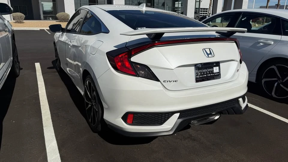 2018 Honda Civic Si 10th Gen - Image 4 of 5