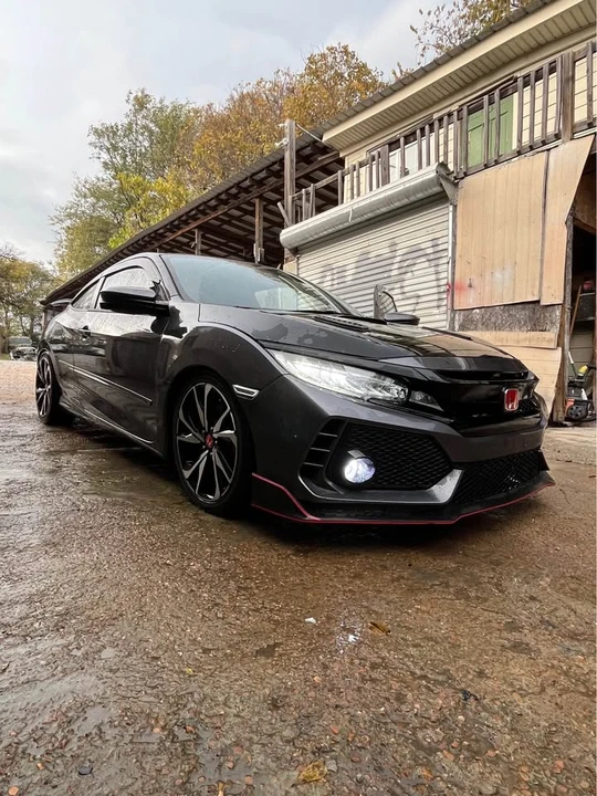 2018 Honda Civic Si 10th Gen - Image 4 of 11