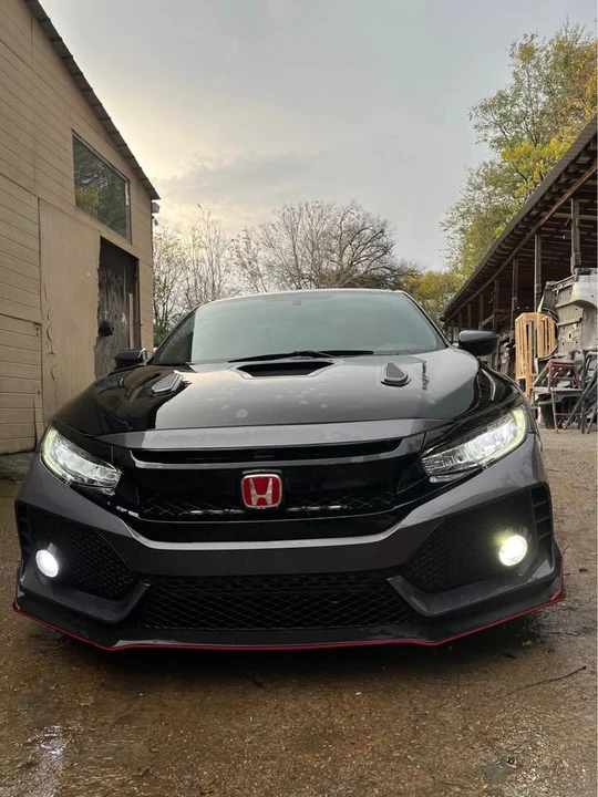 2018 Honda Civic Si 10th Gen - Image 9 of 11