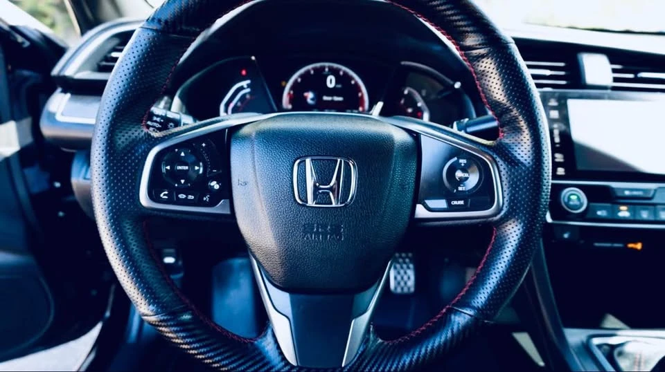 2018 Honda Civic Si 10th Gen - Image 9 of 13